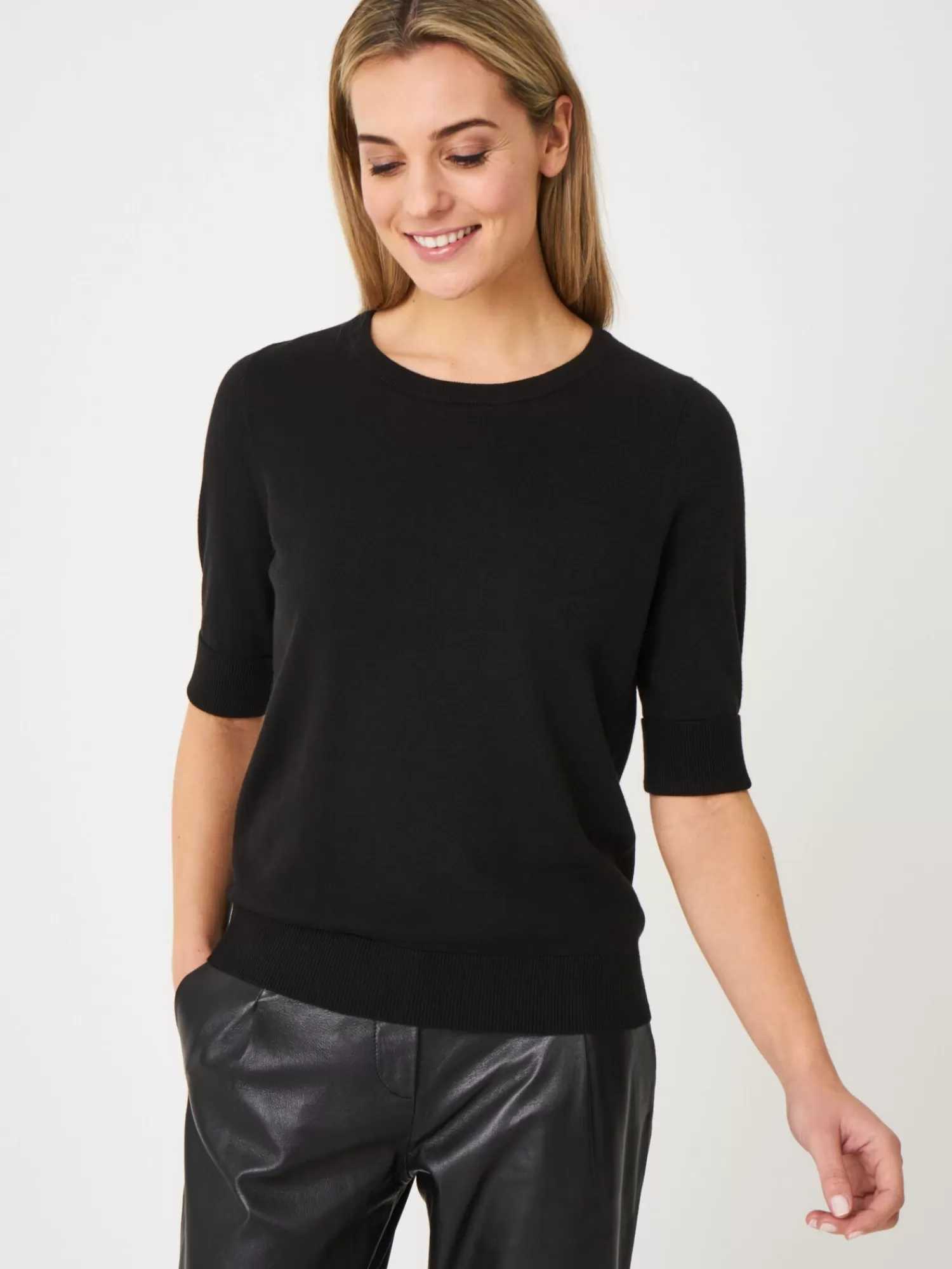 REPEAT cashmere Truien | Truien*Basic fijngebreide trui met korte mouwen Black