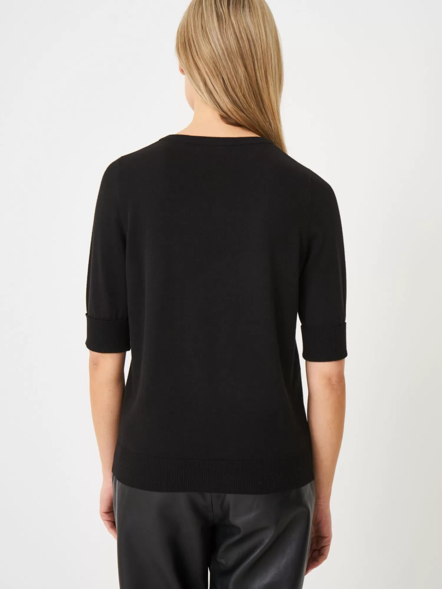 REPEAT cashmere Truien | Truien*Basic fijngebreide trui met korte mouwen Black