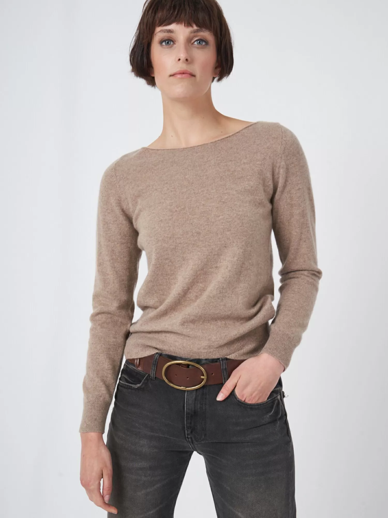 REPEAT cashmere Organic Cashmere*Basic organisch cashmere boothals trui Taupe