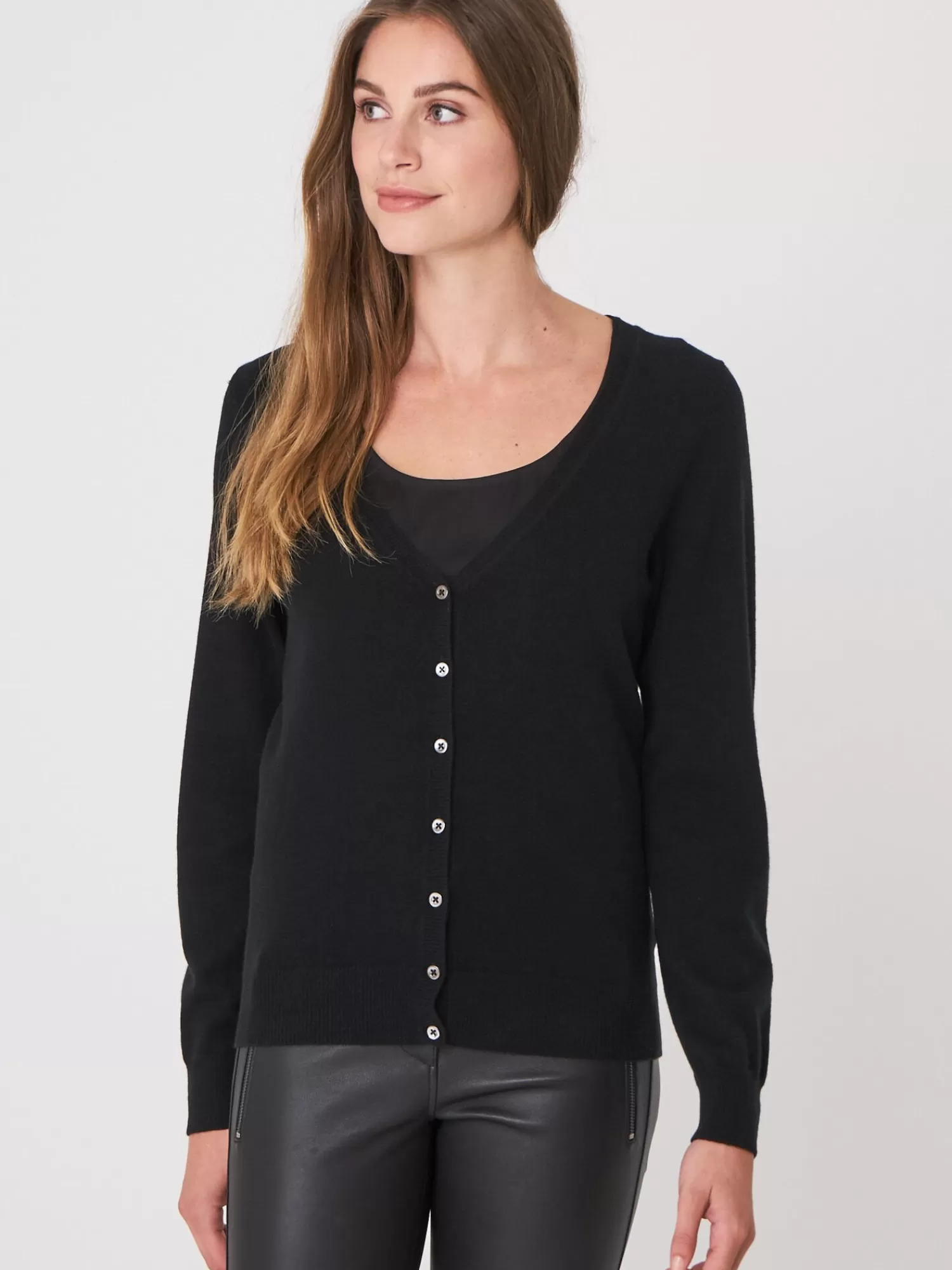 REPEAT cashmere Vesten | Organic Cashmere*Basic organisch cashmere vest met V-hals Black