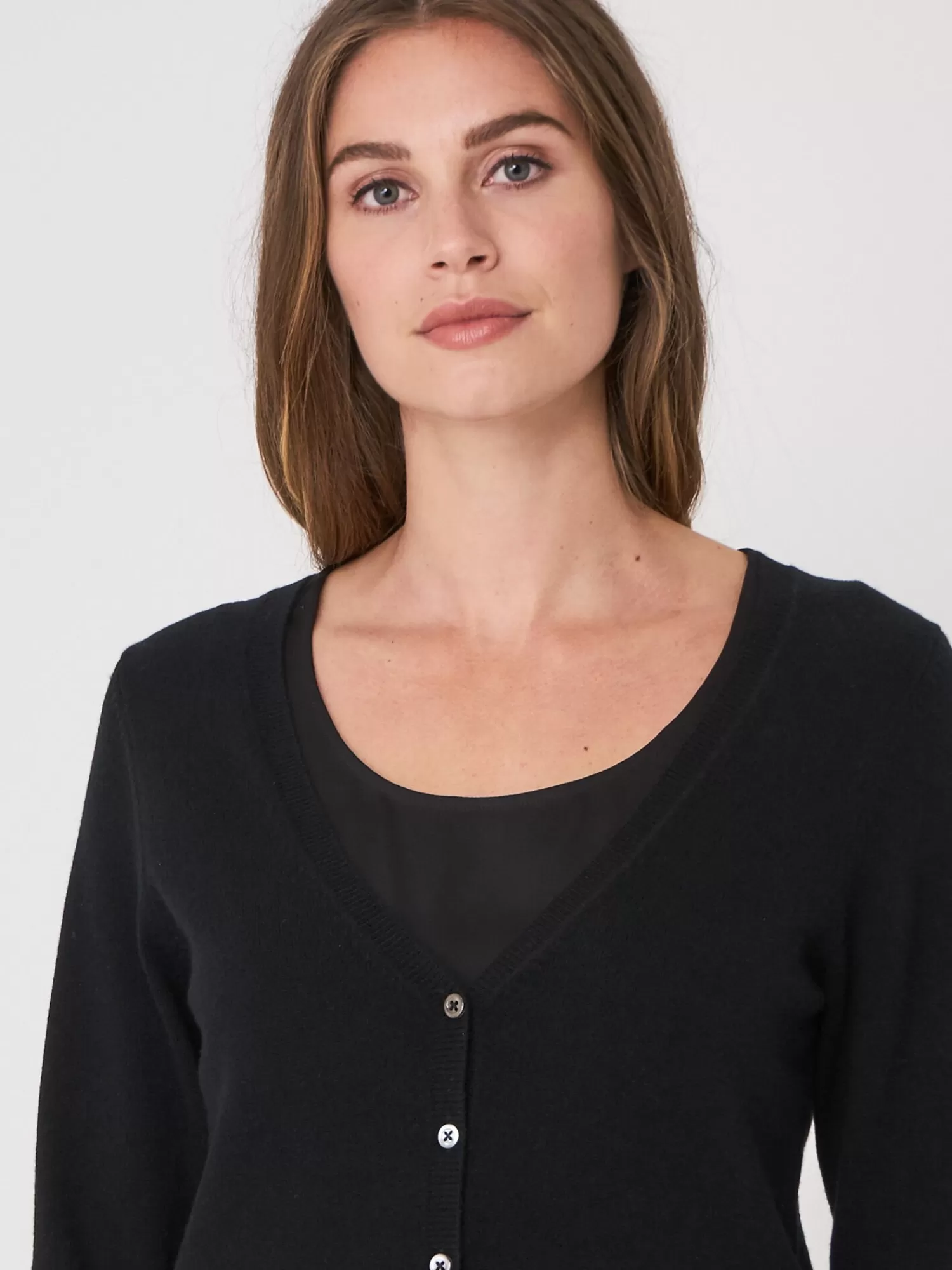 REPEAT cashmere Vesten | Organic Cashmere*Basic organisch cashmere vest met V-hals Black