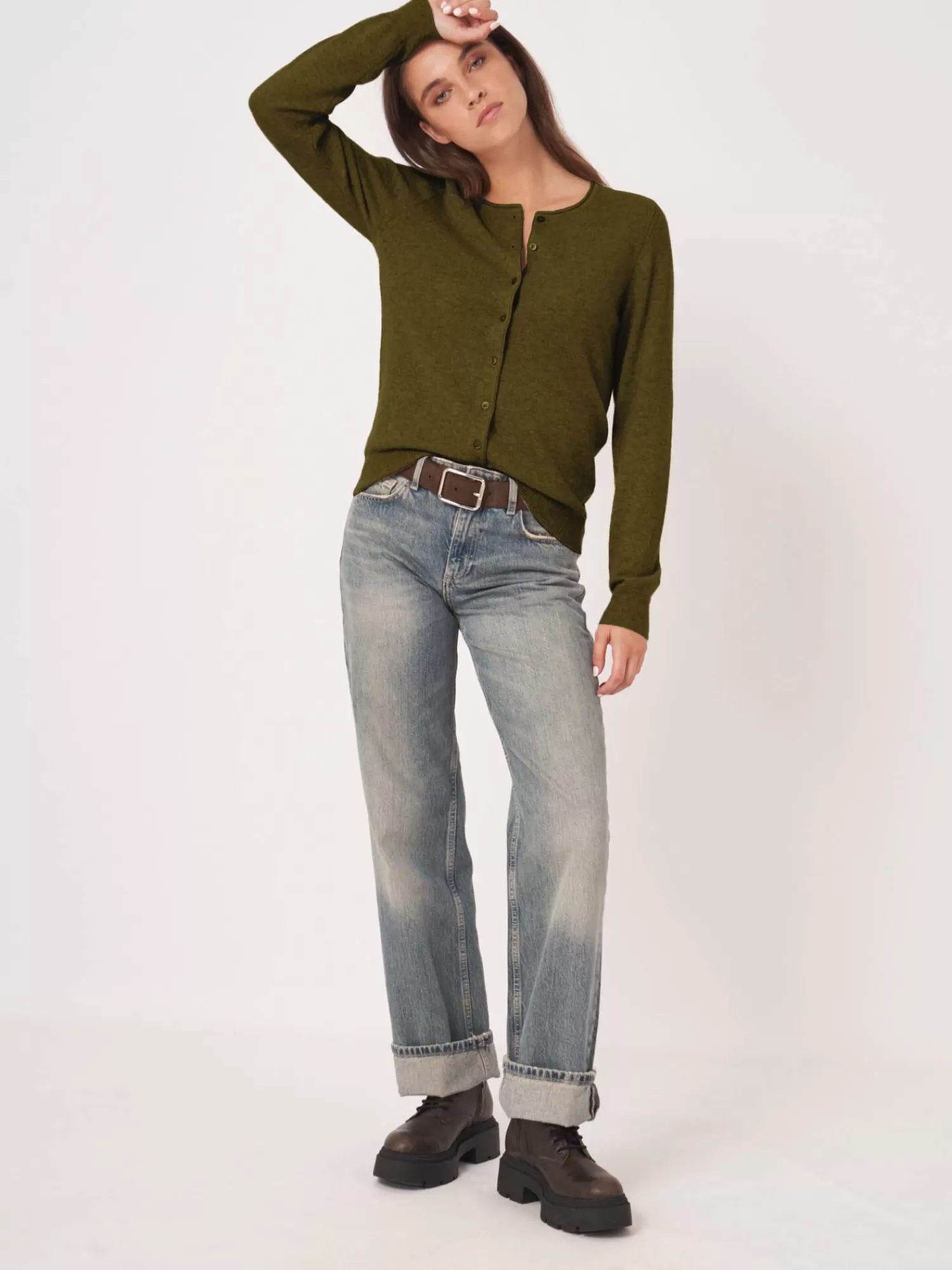 REPEAT cashmere Vesten | Organic Cashmere*Basic vest met ronde hals van cashmere wolmix Olive