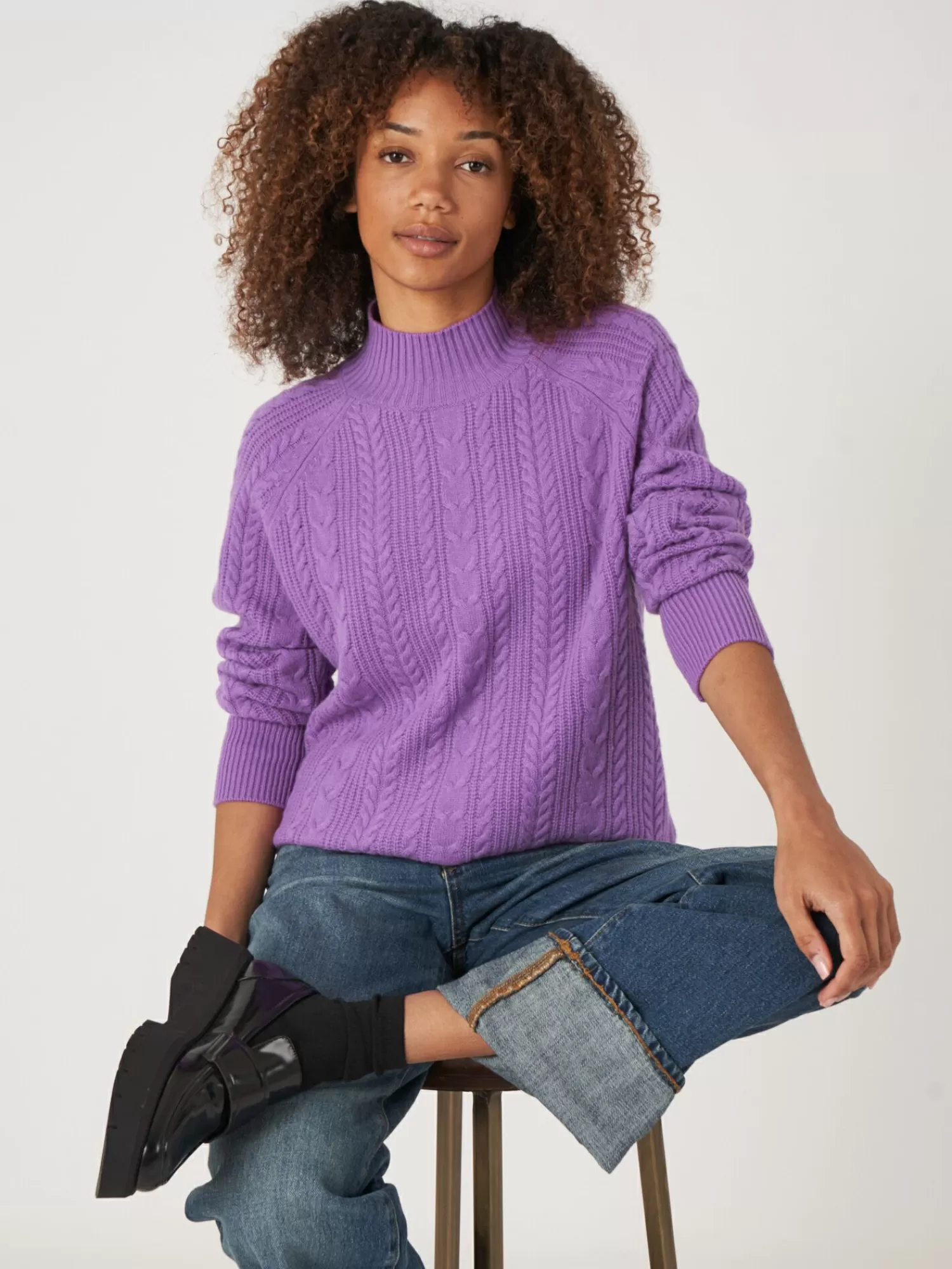 REPEAT cashmere Organic Cashmere | Truien*Cashmere kabeltrui met raglanmouwen Lilac