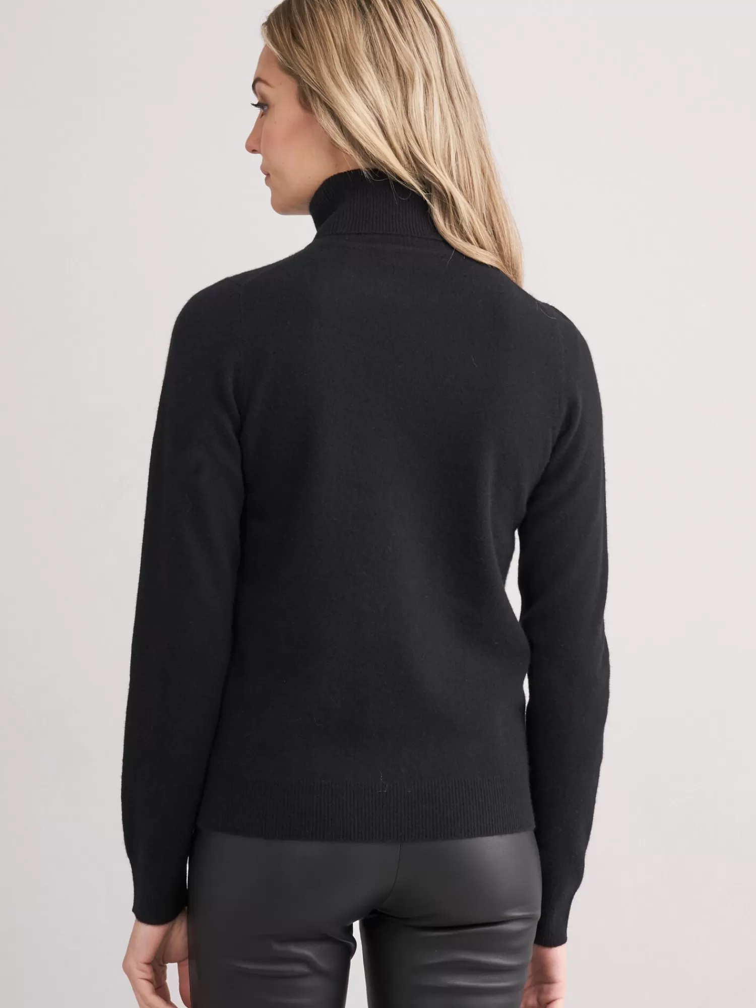 REPEAT cashmere Truien*Cashmere trui met rolkraag Black