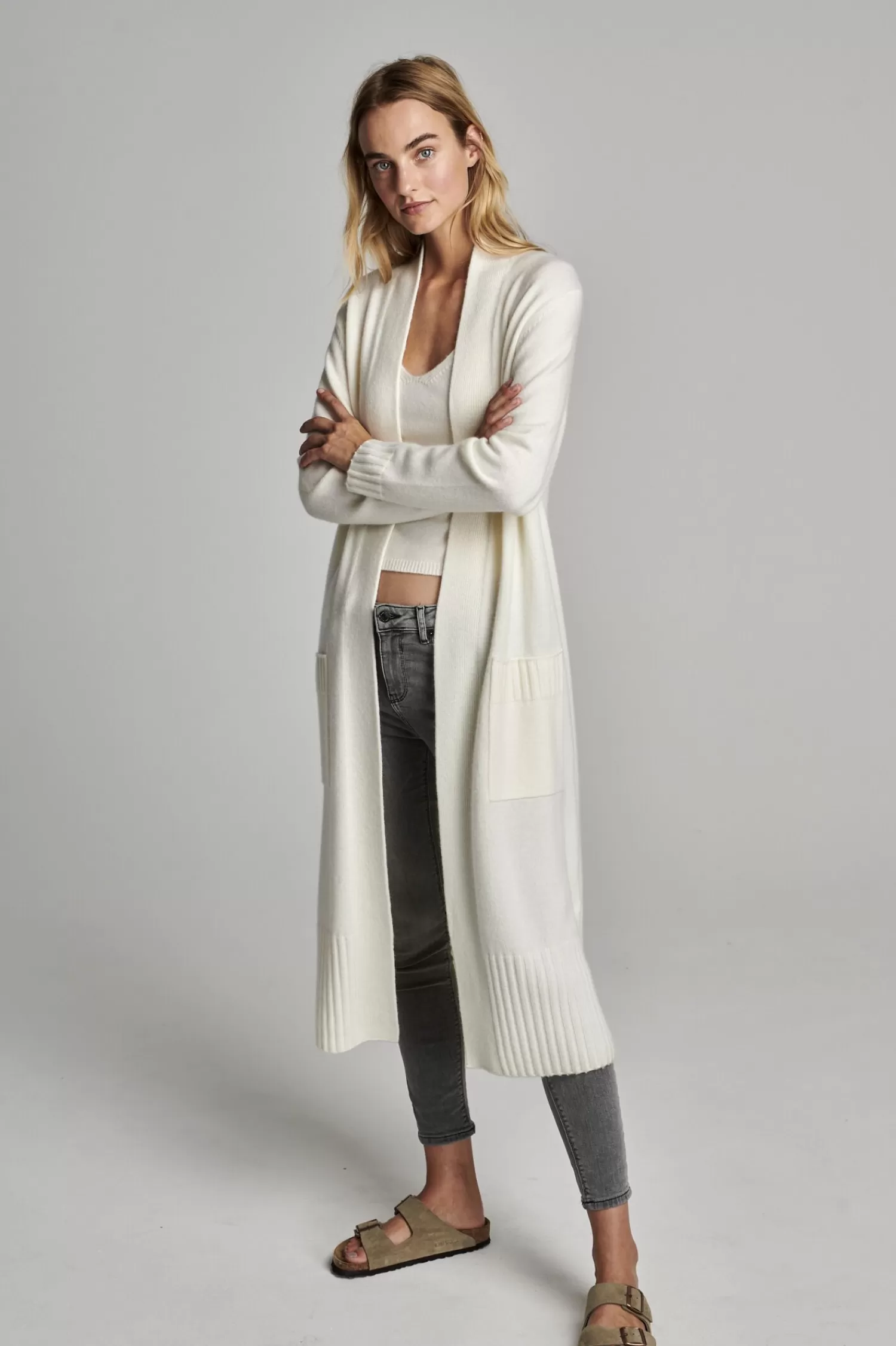 REPEAT cashmere Vesten*Cashmere vest met geribde sjaalkraag Cream