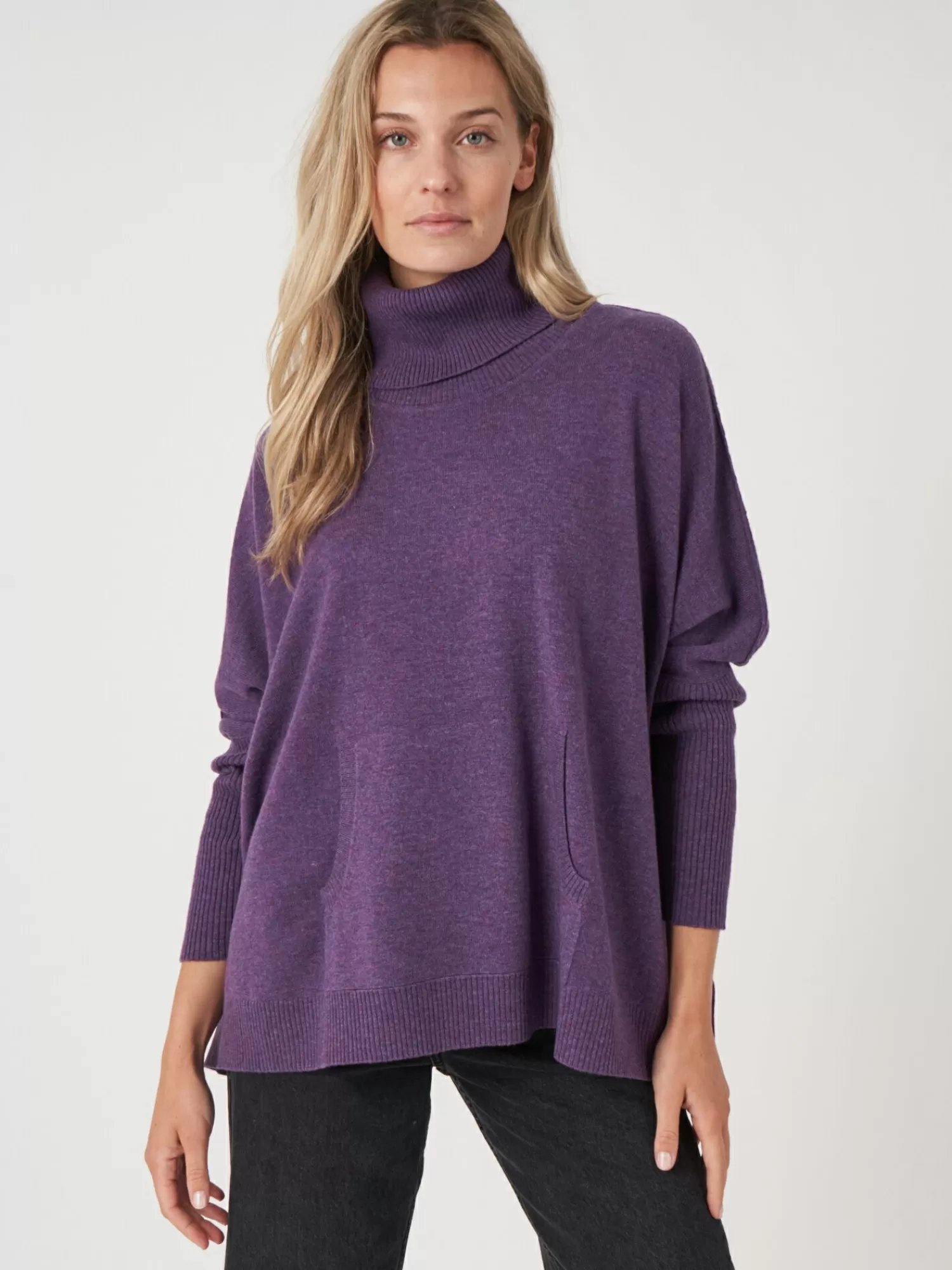 REPEAT cashmere Truien*Coltrui met kangoeroezak van cashmere-mix Amethyst