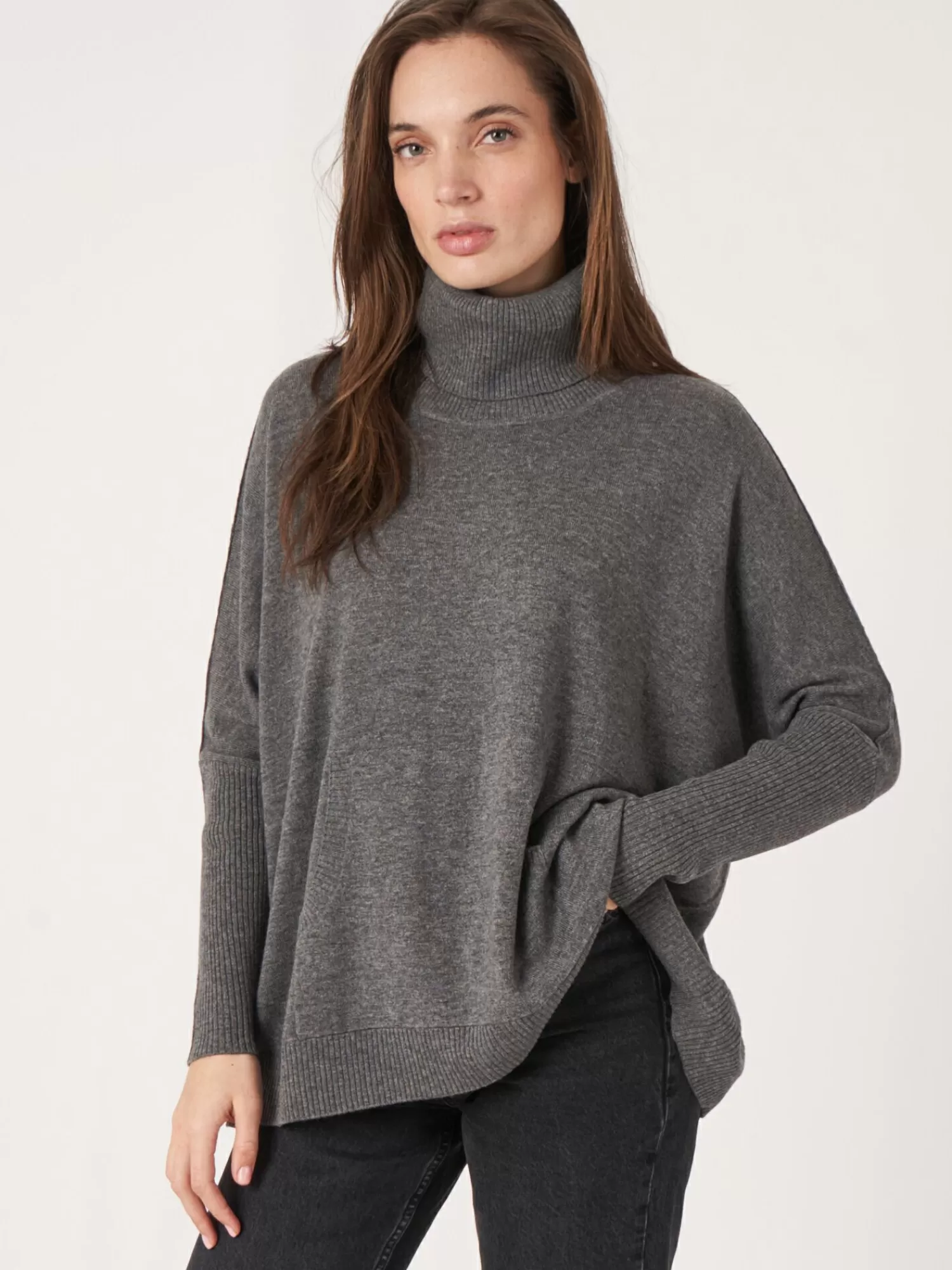 REPEAT cashmere Truien*Coltrui met kangoeroezak van cashmere-mix MedGrey