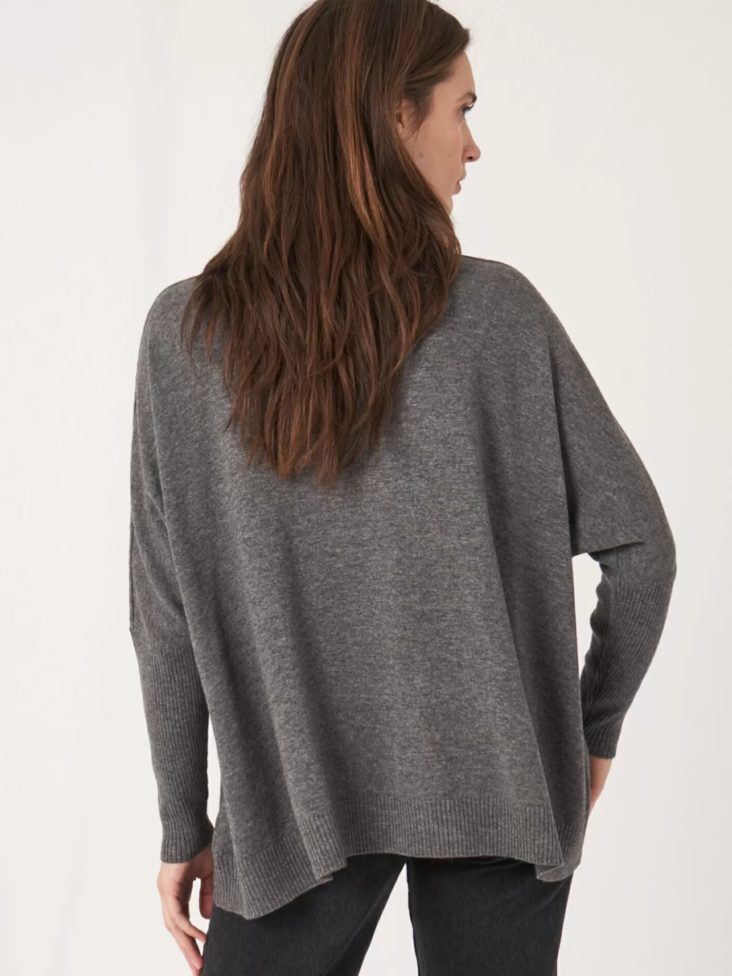 REPEAT cashmere Truien*Coltrui met kangoeroezak van cashmere-mix MedGrey