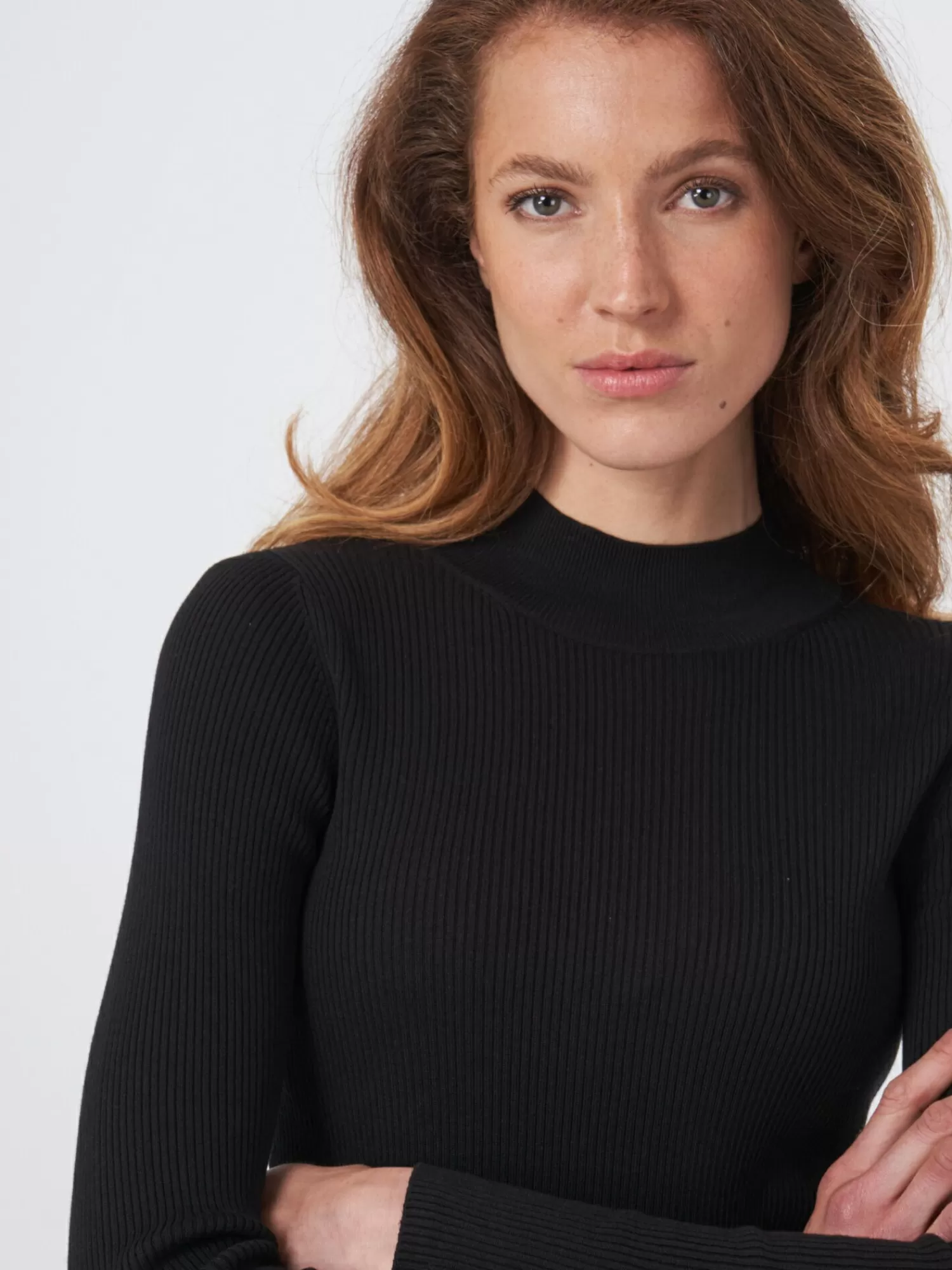 REPEAT cashmere Truien*Fijn ribgebreide coltrui van katoenmelange Black