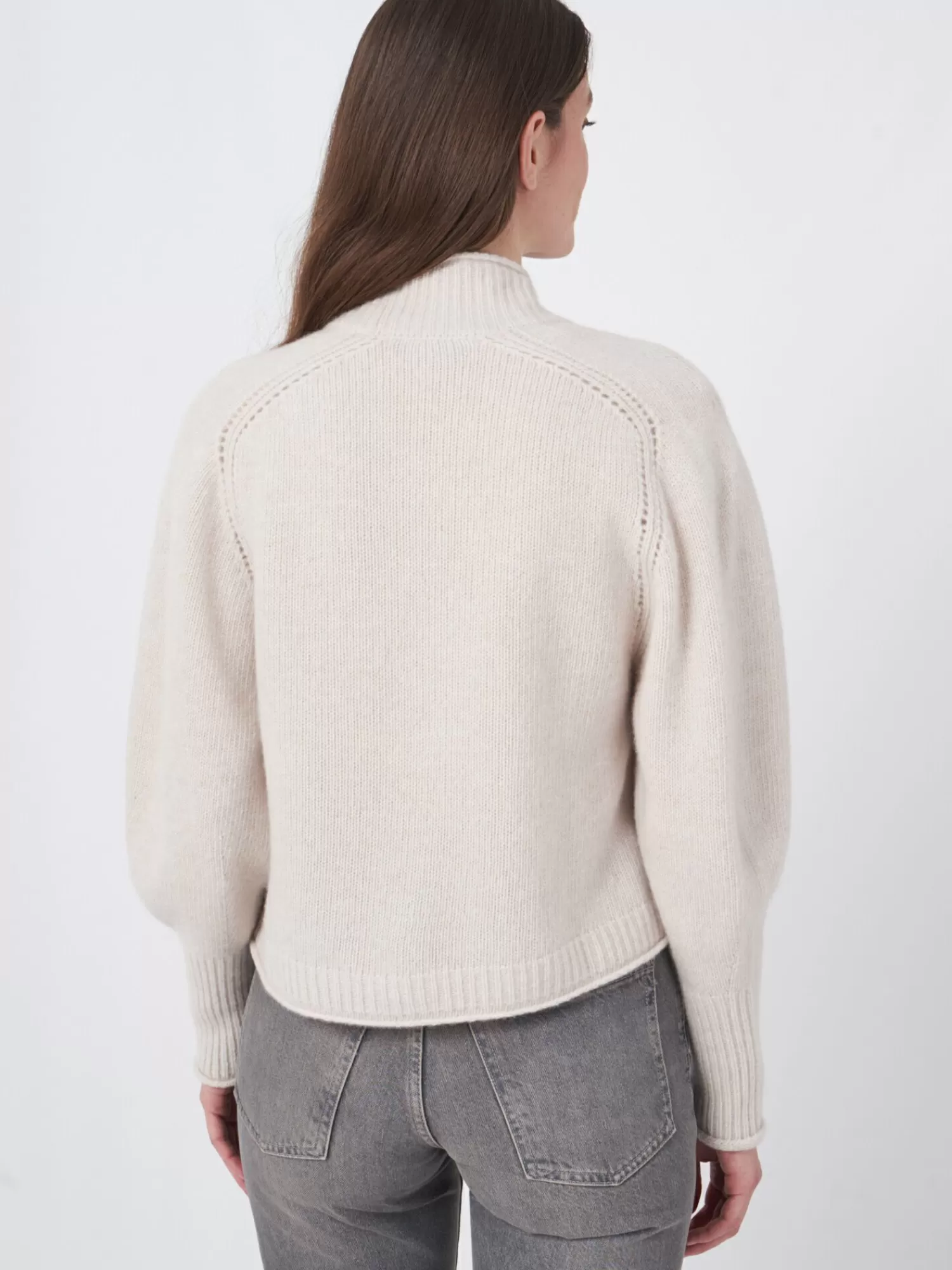 REPEAT cashmere Vesten*Kort wollen vest met pointelle details moondust