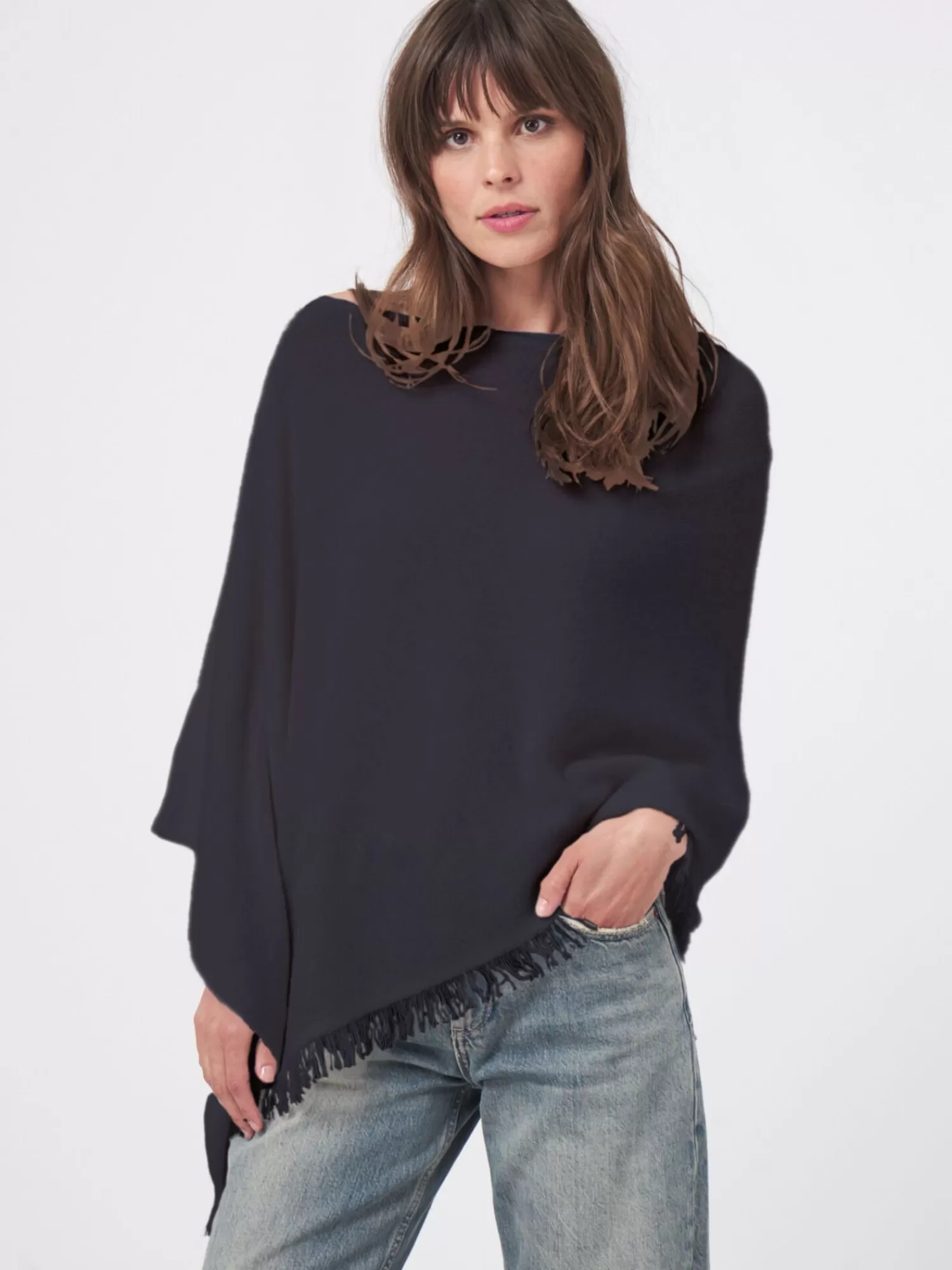 REPEAT cashmere Ponchos*Organisch cashmere poncho met franjes Navy