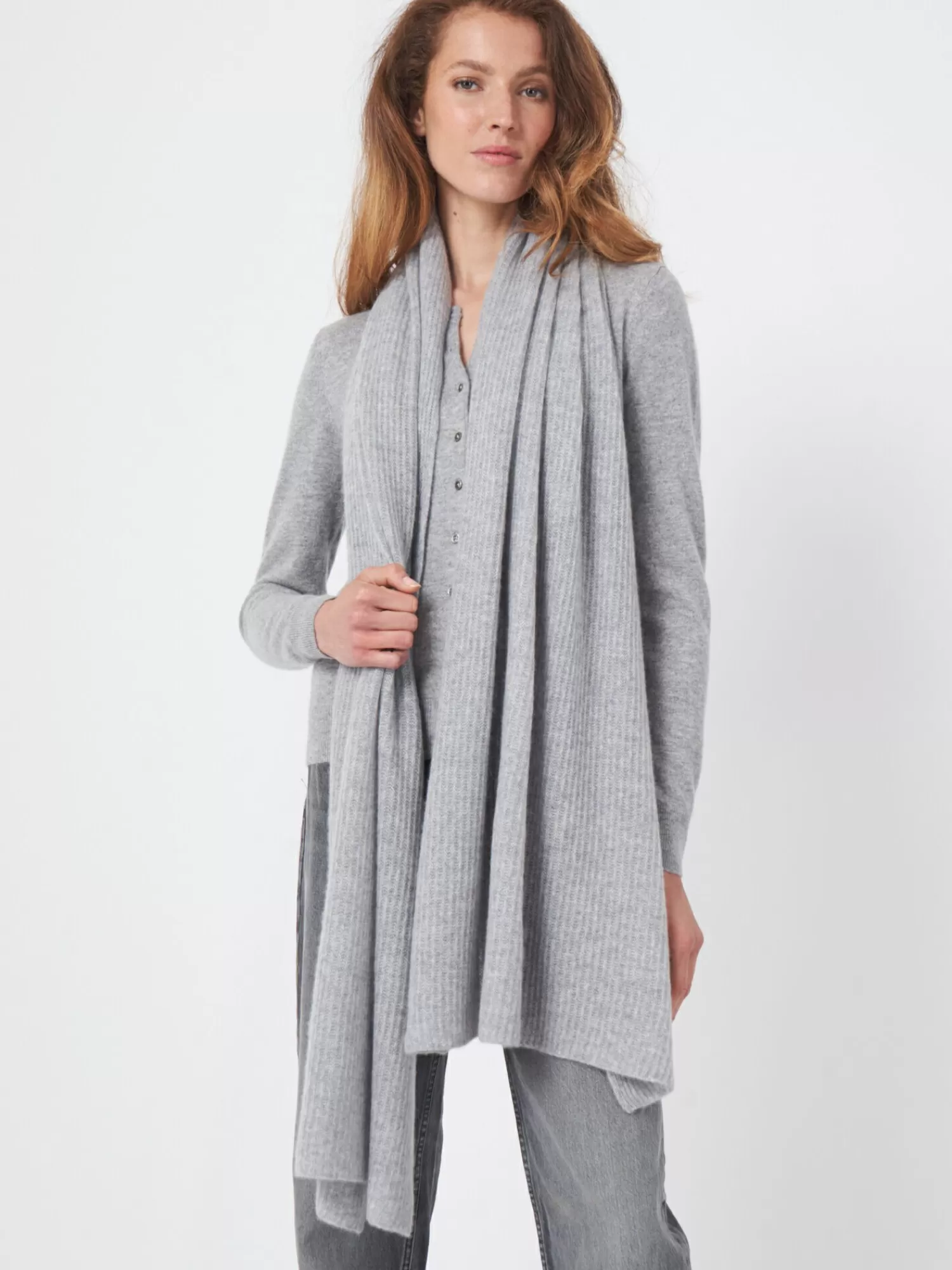 REPEAT cashmere Sjaals | Organic Cashmere*Oversized geribde cashmere sjaal LightGrey