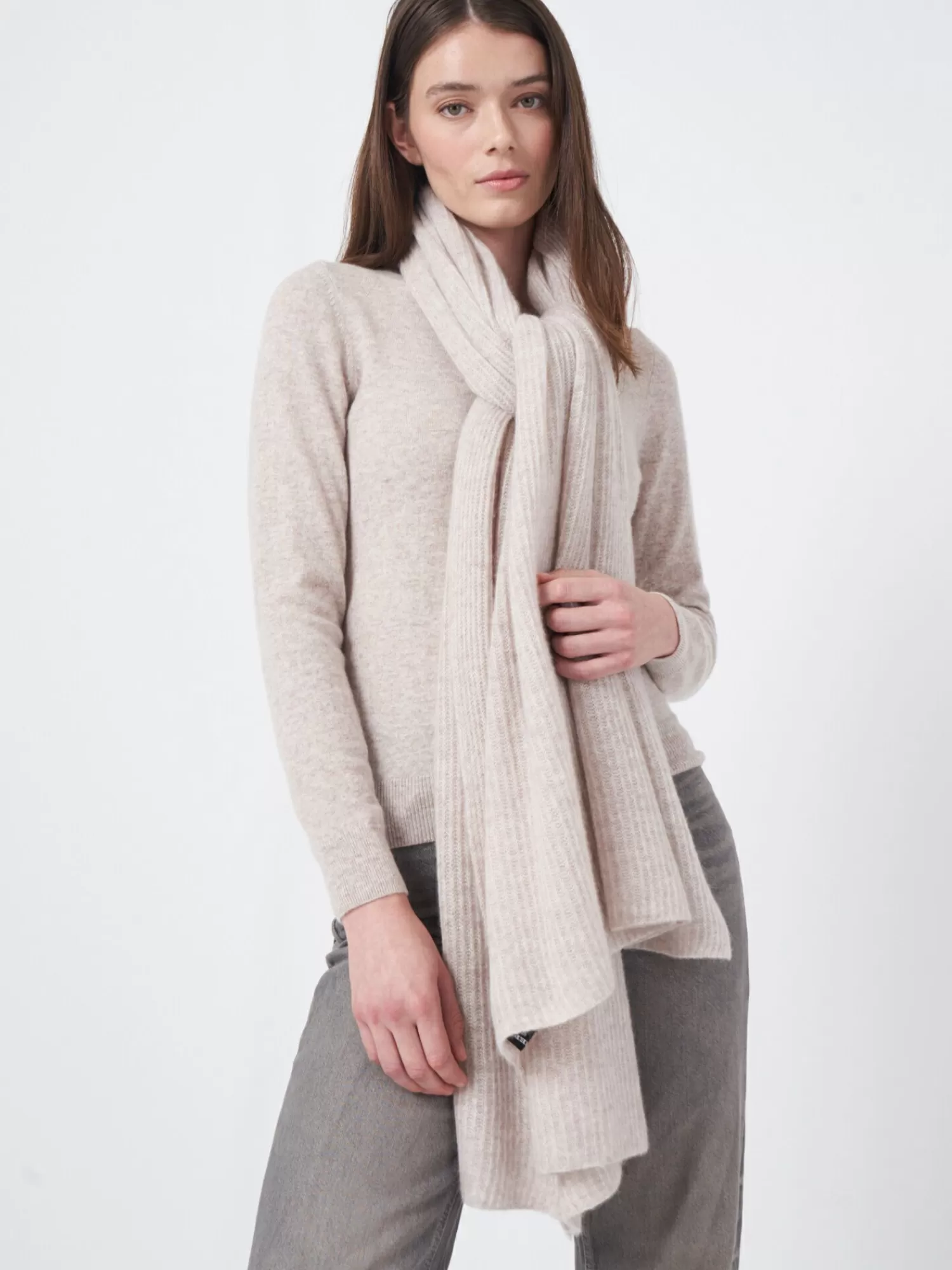 REPEAT cashmere Sjaals | Organic Cashmere*Oversized geribde cashmere sjaal Beige