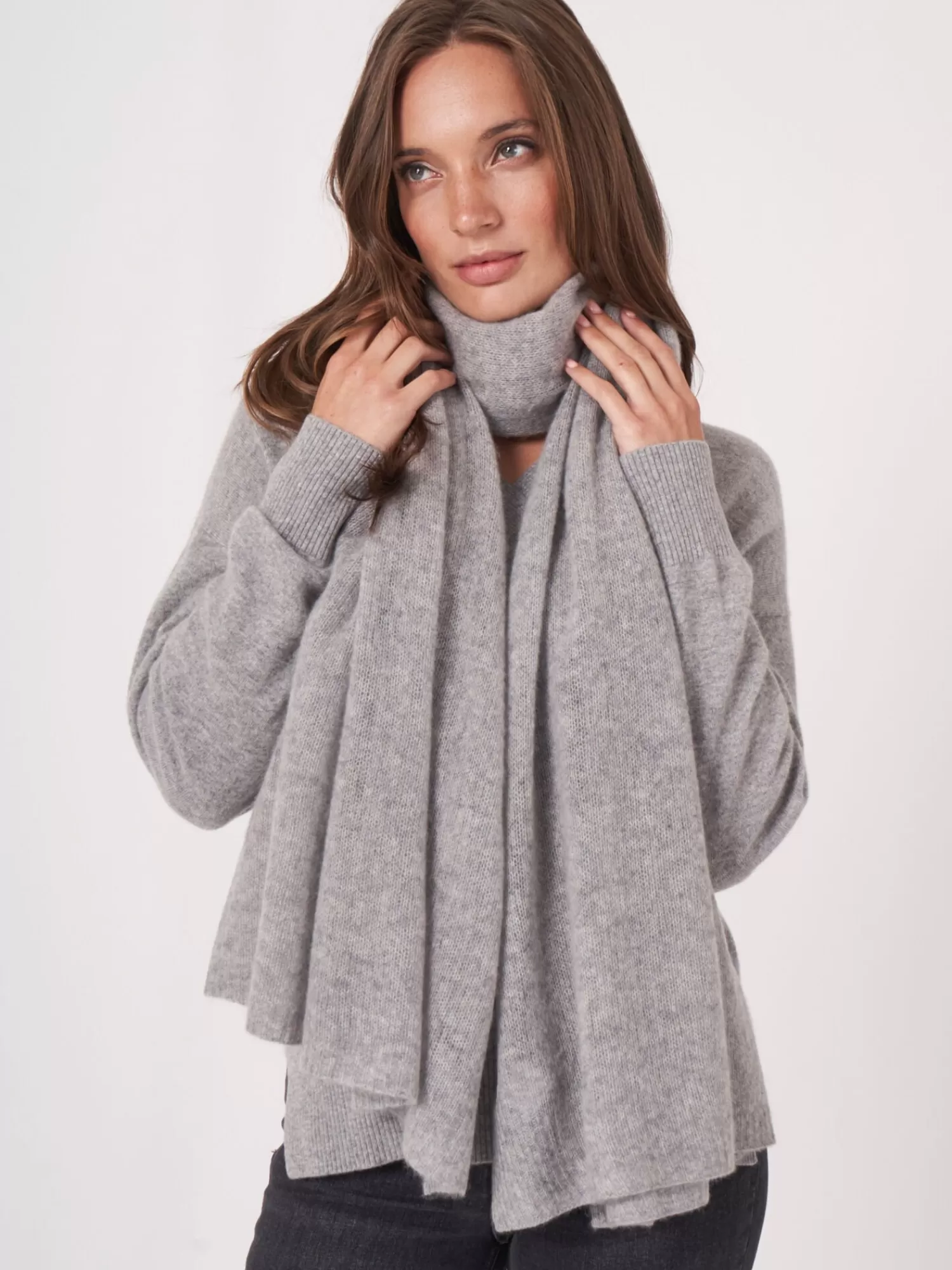 REPEAT cashmere Sjaals | Organic Cashmere*Oversized sjaal met ribdetails LightGrey