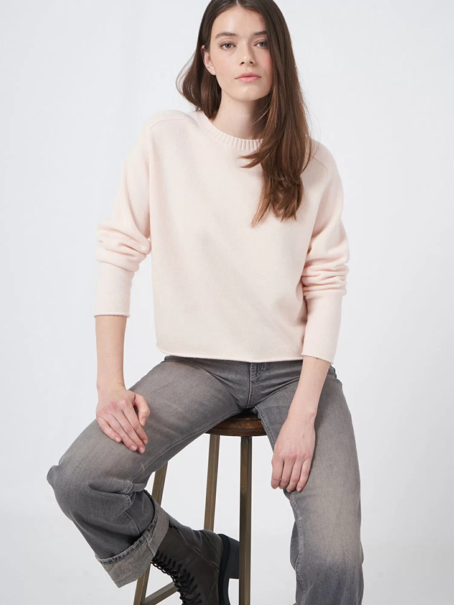 REPEAT cashmere Organic Cashmere | Truien*Ruimvallende en korte cashmere sweater Pearl