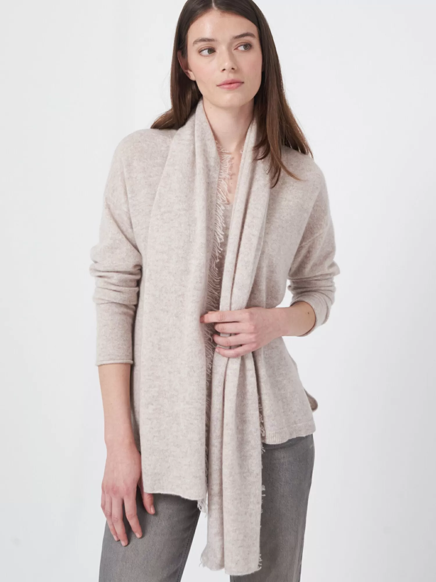 REPEAT cashmere Sjaals | Organic Cashmere*Sjaal met franjes van biologisch cashmere Beige