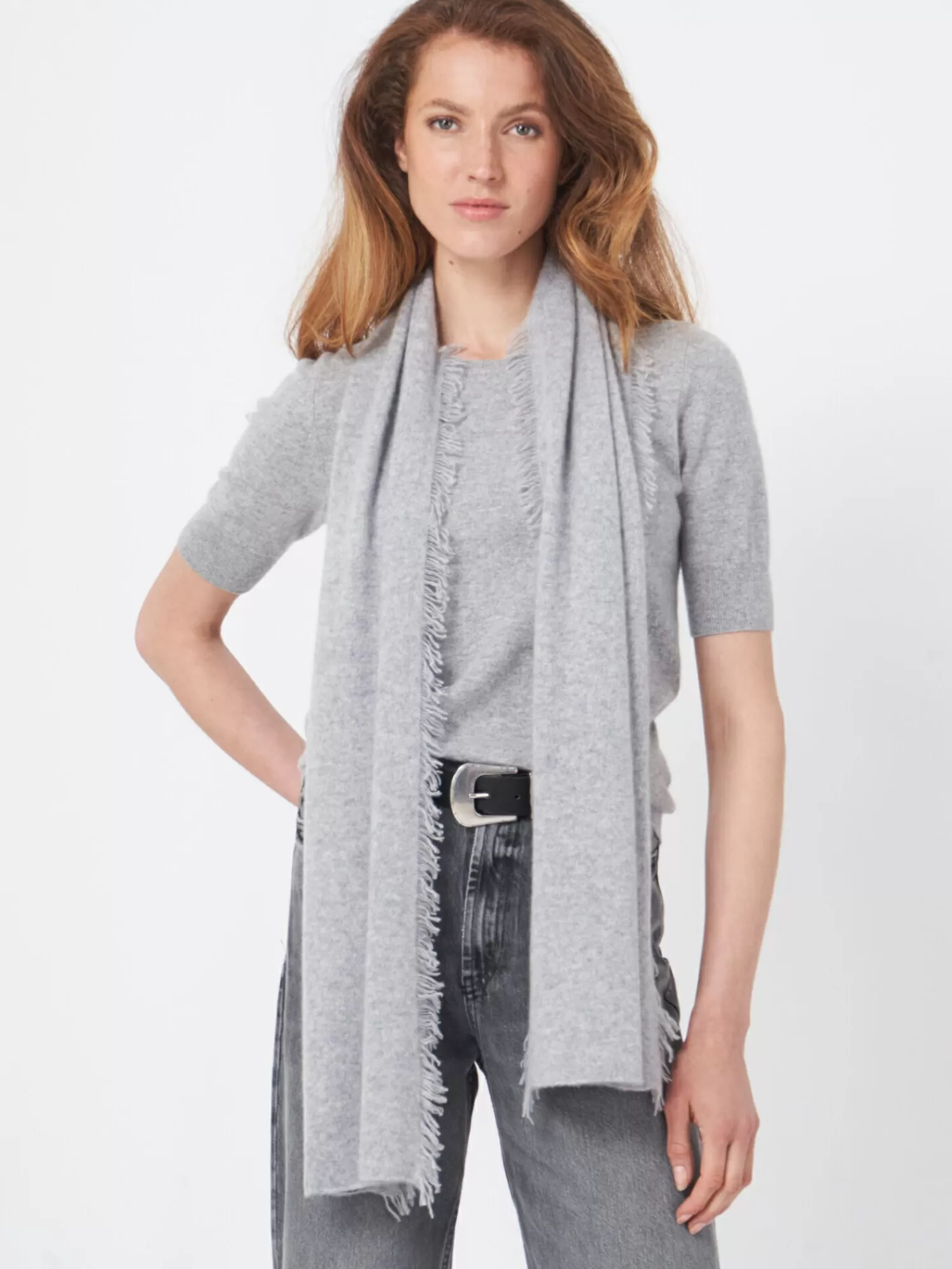 REPEAT cashmere Sjaals | Organic Cashmere*Sjaal met franjes van biologisch cashmere LightGrey