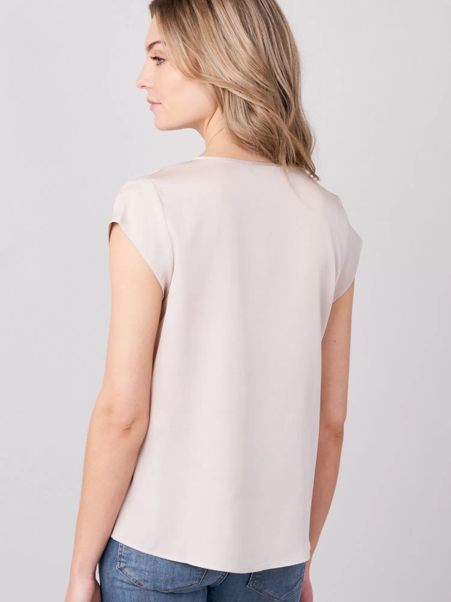 REPEAT cashmere Tops | Blouses*Top met borstzakje Beige