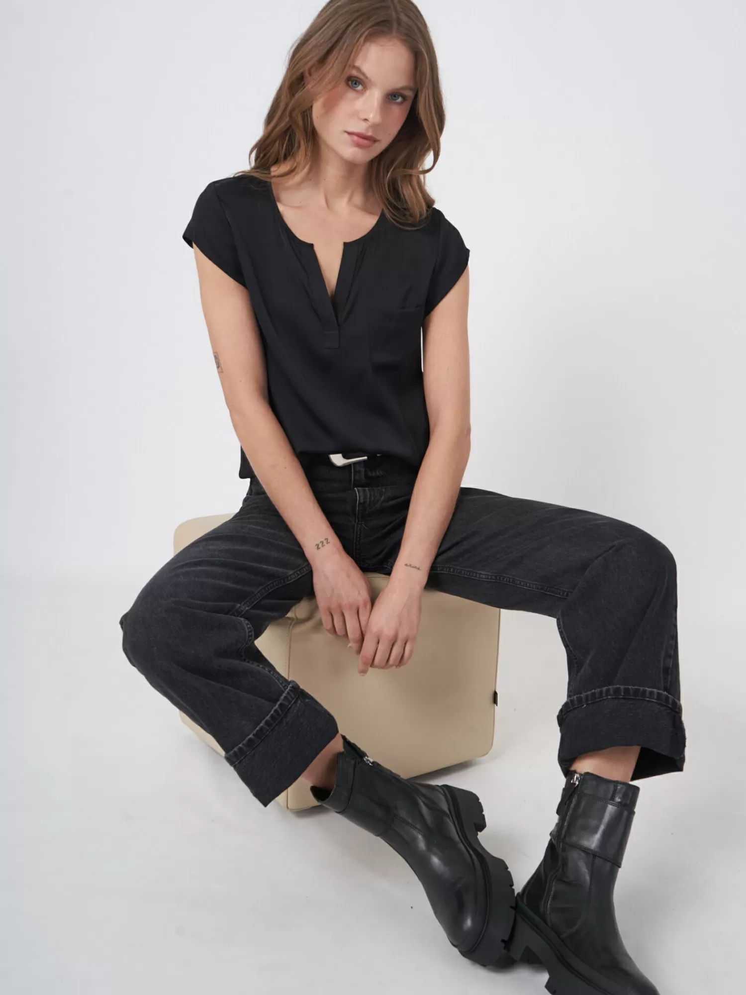 REPEAT cashmere Tops | Blouses*Top met borstzakje Black