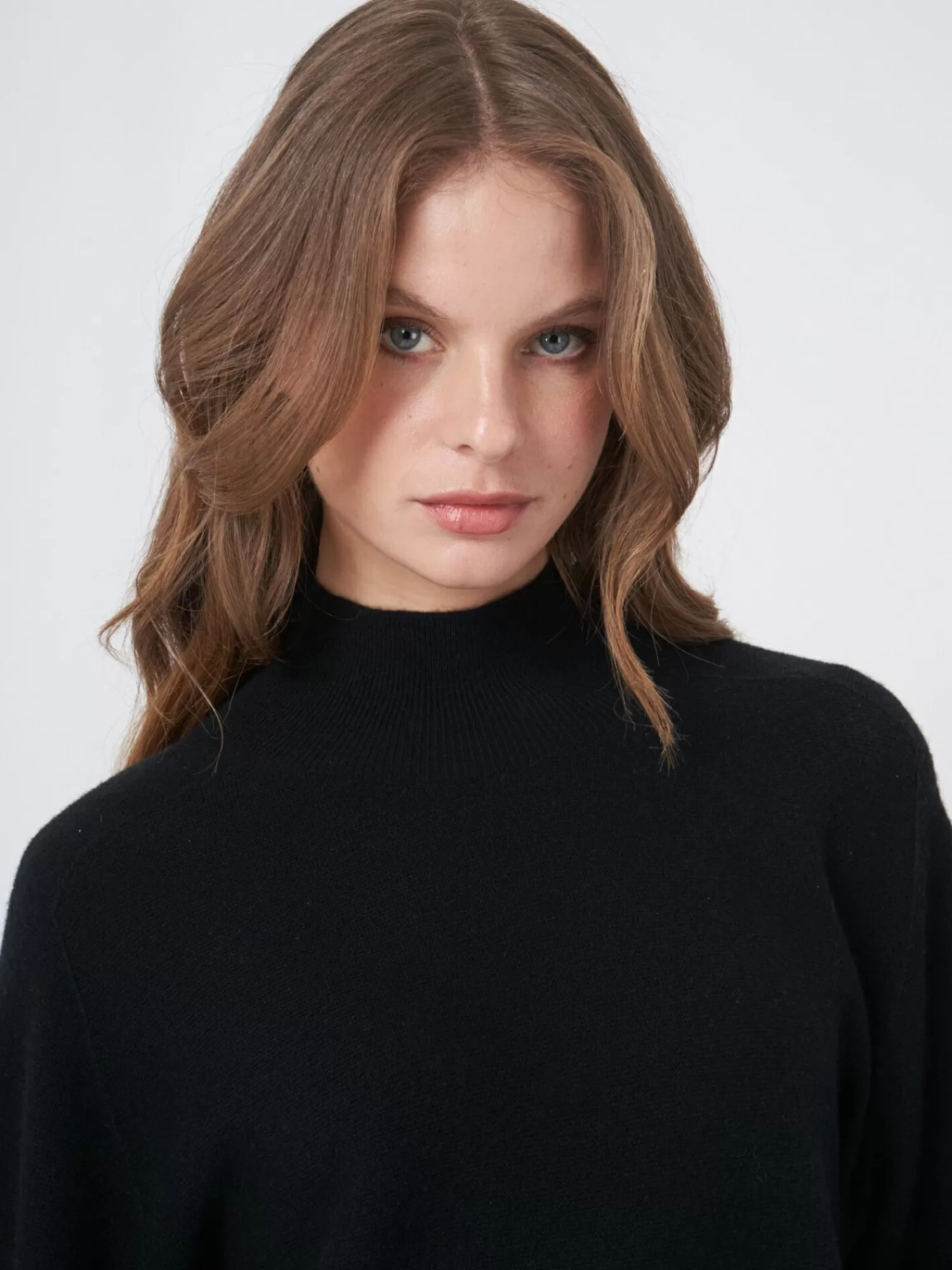 REPEAT cashmere Truien*Trui met hoge kraag van cashmere mix naadloos gebreid Black