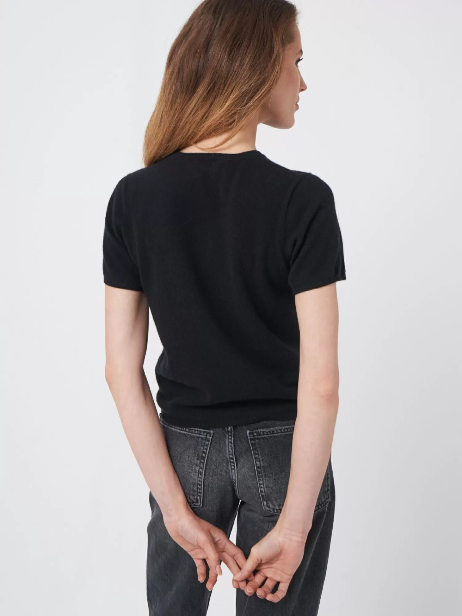 REPEAT cashmere Organic Cashmere | Truien*Trui met korte mouw naadloos gebreid van biologisch cashmere Black