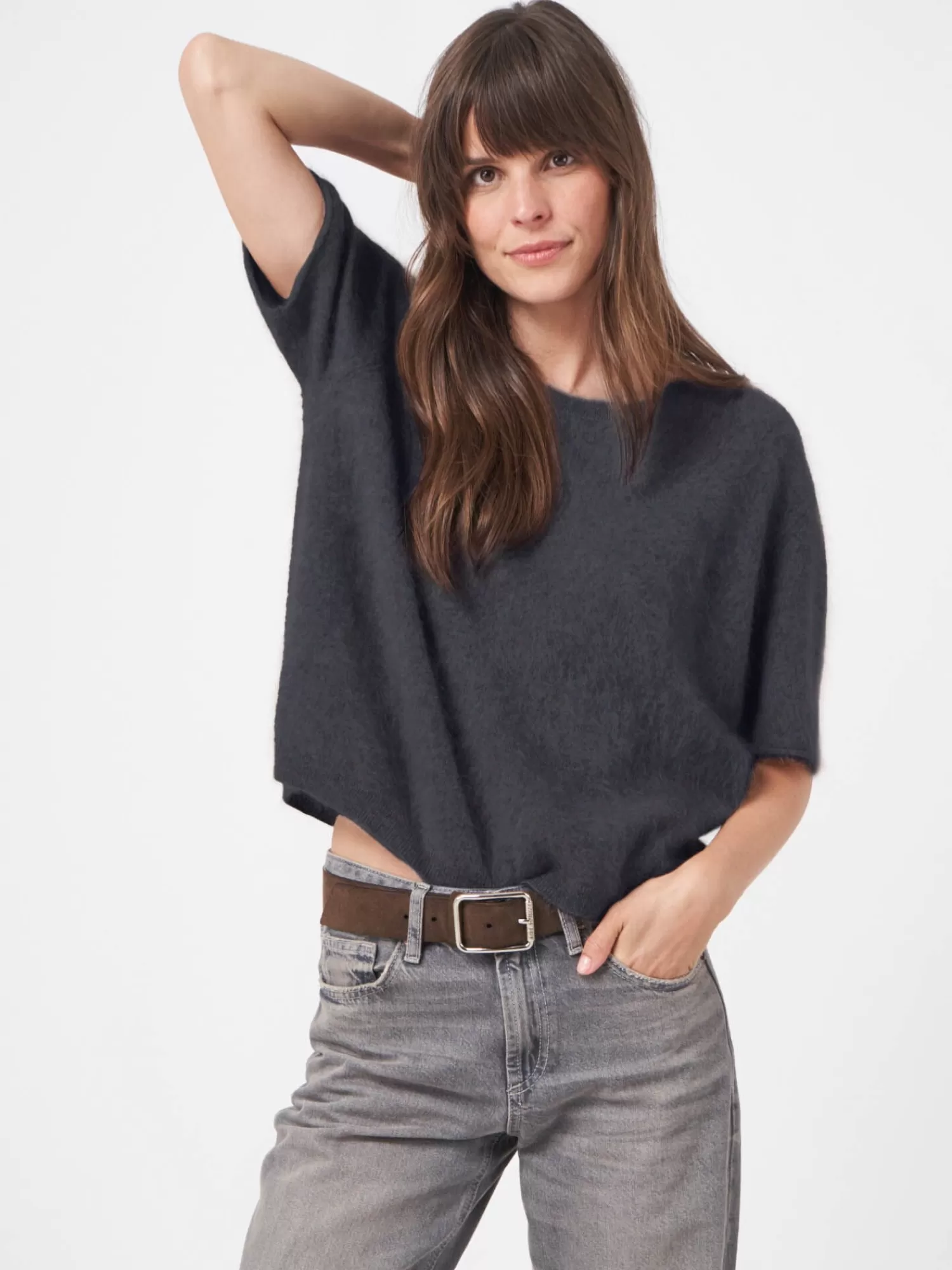 REPEAT cashmere Brushed Cashmere | Truien*Trui met korte mouw van geborsteld cashmere Iron