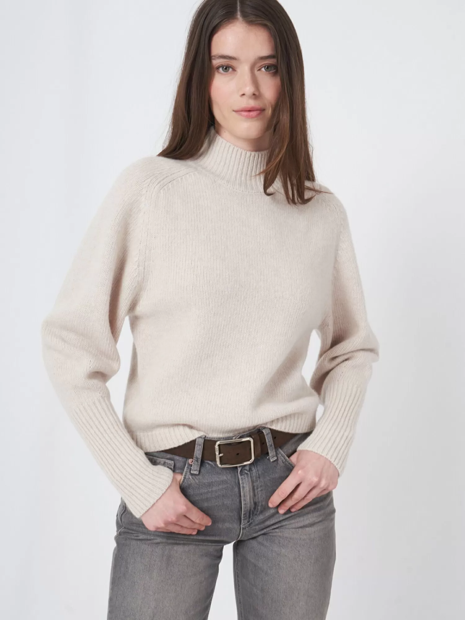 REPEAT cashmere Truien*Wollen trui met geribde opstaande kraag moondust